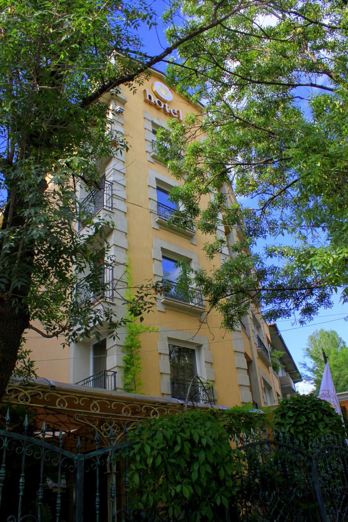 Meg-Lozenetz Hotel Sofía Exterior foto